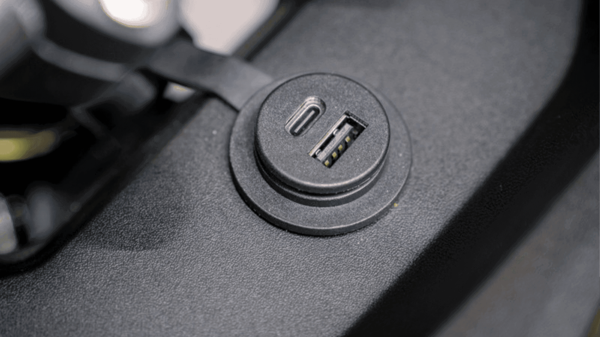 טעינה מהירה USB